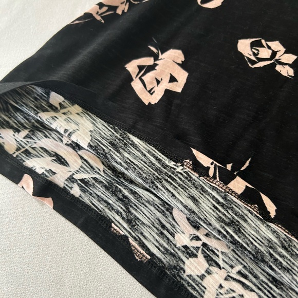Sanctuary Black and Pink Rose Print Tee - Picture 4 of 5